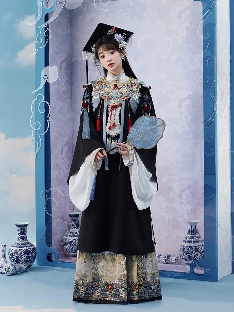 Cloud Collars: Bluebell