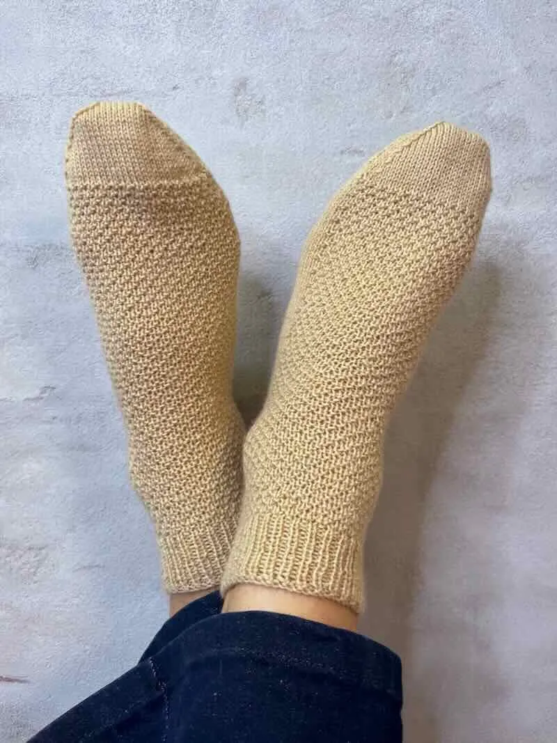 Ina socks from Önling, knitting pattern